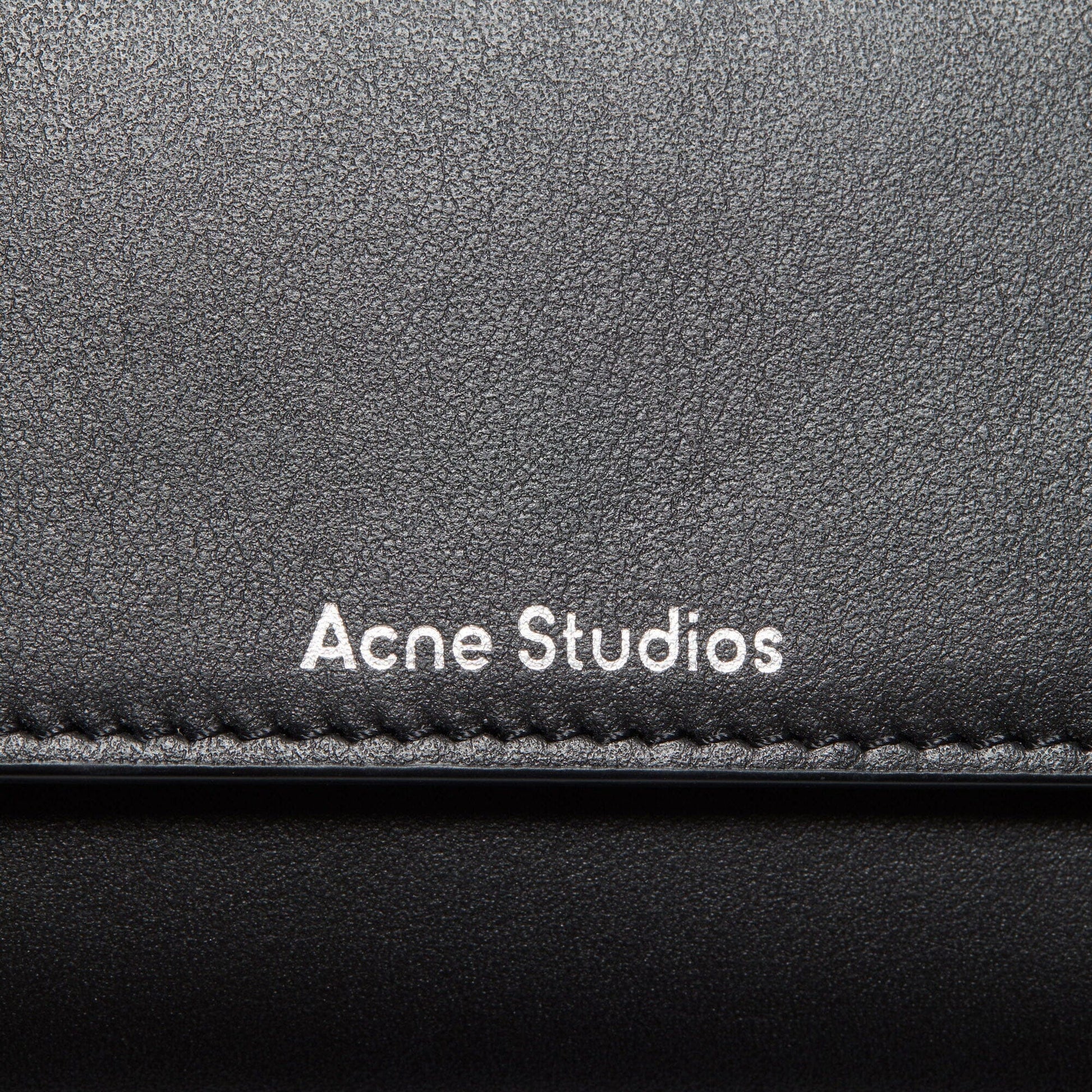 Acne Studios Trifold Wallet - Black Wallet Acne Studios 