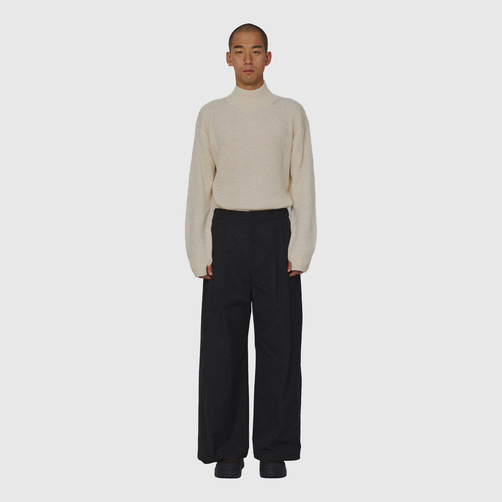 Amomento Nylon Two Tuck Wide Pants - Black Pants Amomento 
