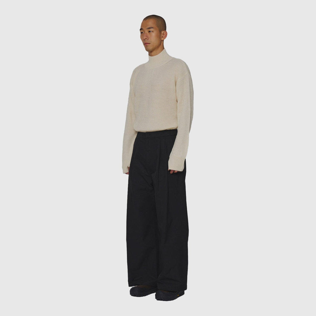Amomento Nylon Two Tuck Wide Pants - Black Pants Amomento 