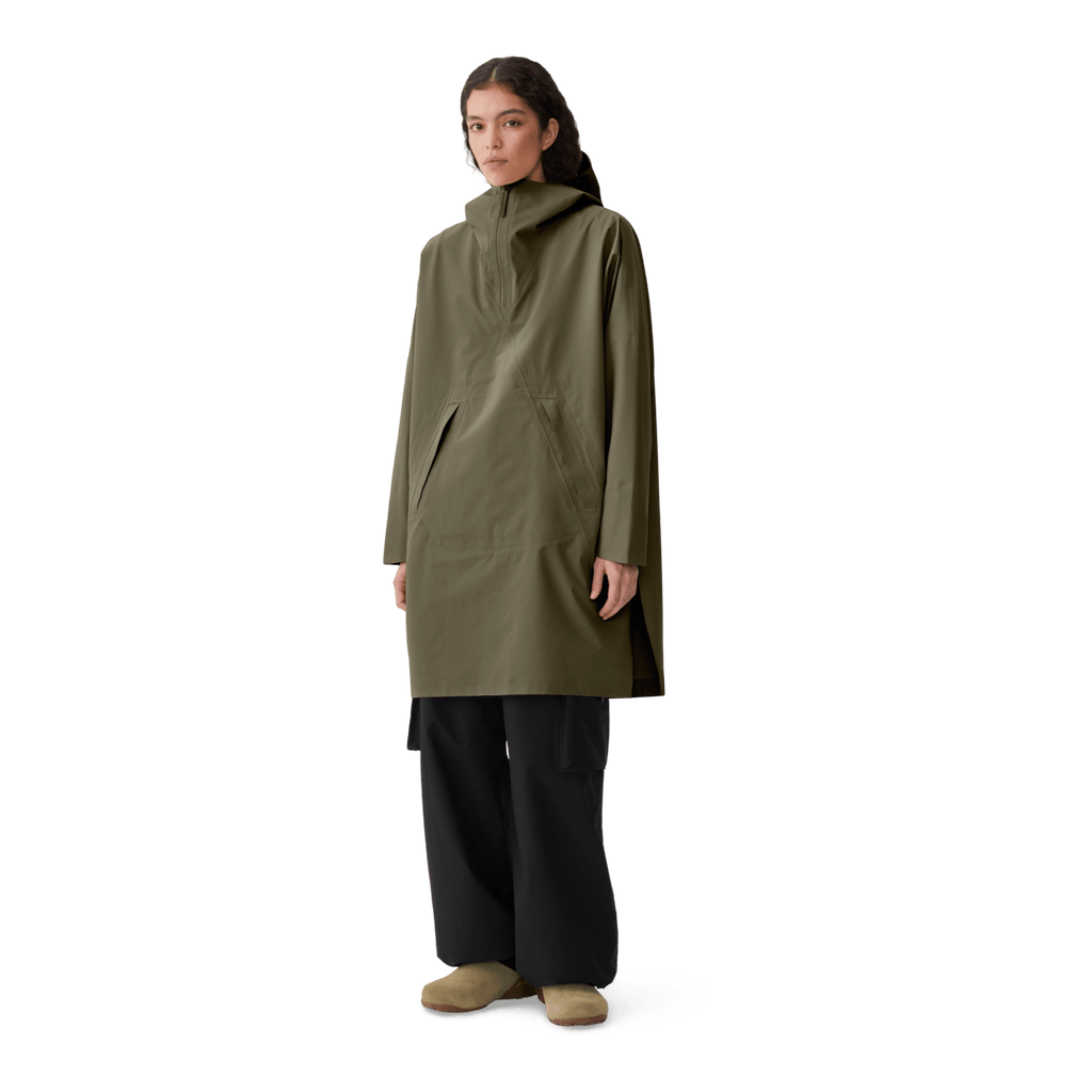 Blæst Aalesund Poncho - Grape Leaf Outerwear Blæst 