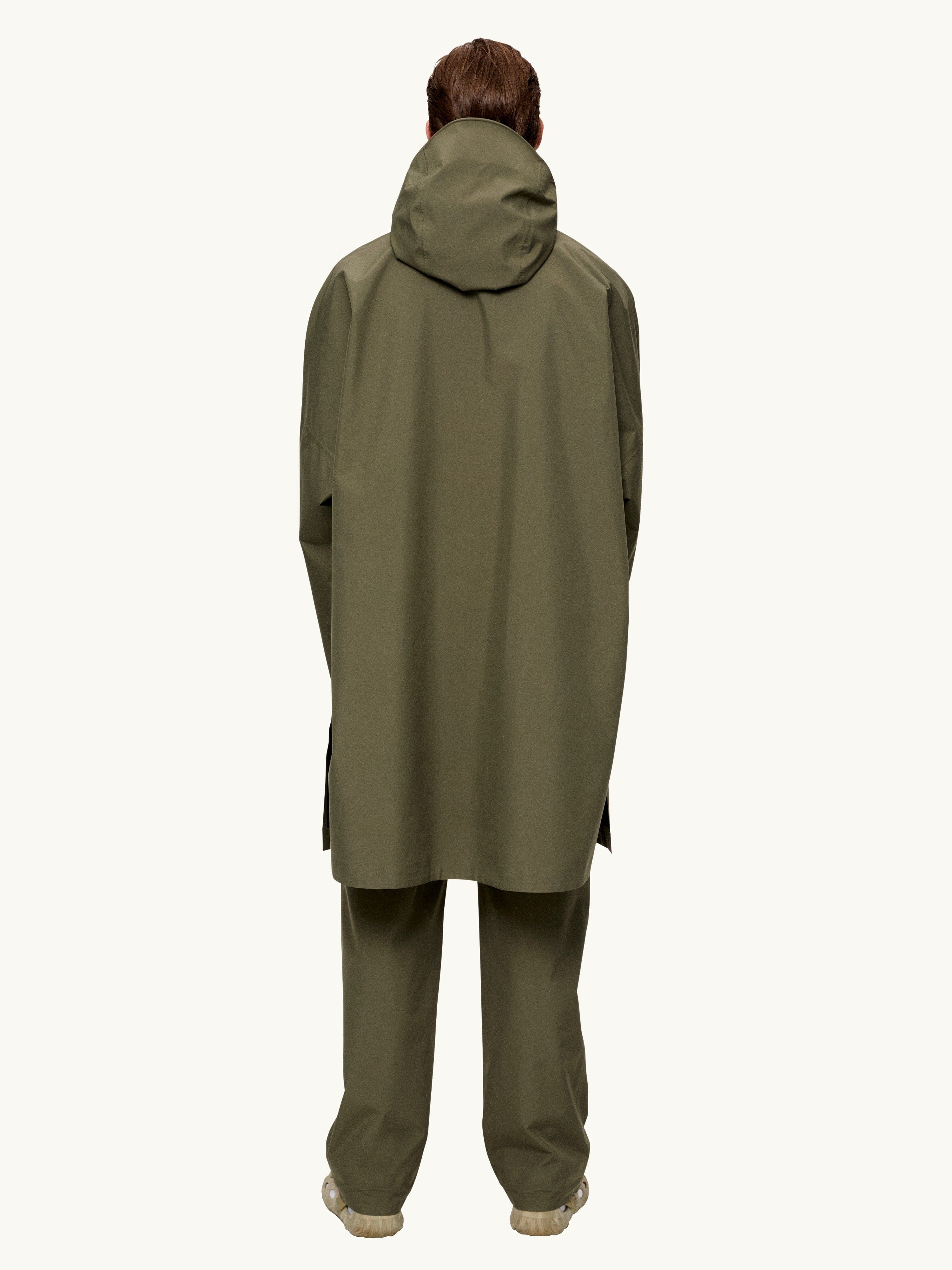 Blæst - Aalesund Poncho - Grape Leaf Outerwear Blæst 