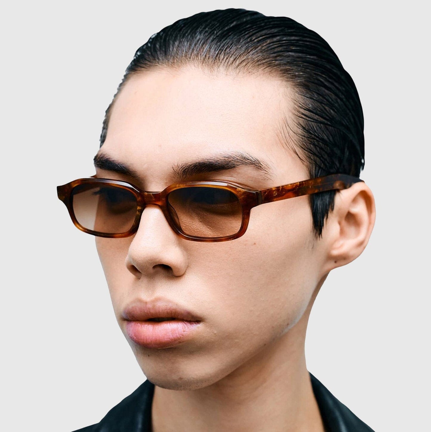 Flatlist Hanky Sunglasses - Shimmery Horn w. Brown Gradient Lens Sunglasses Flatlist 