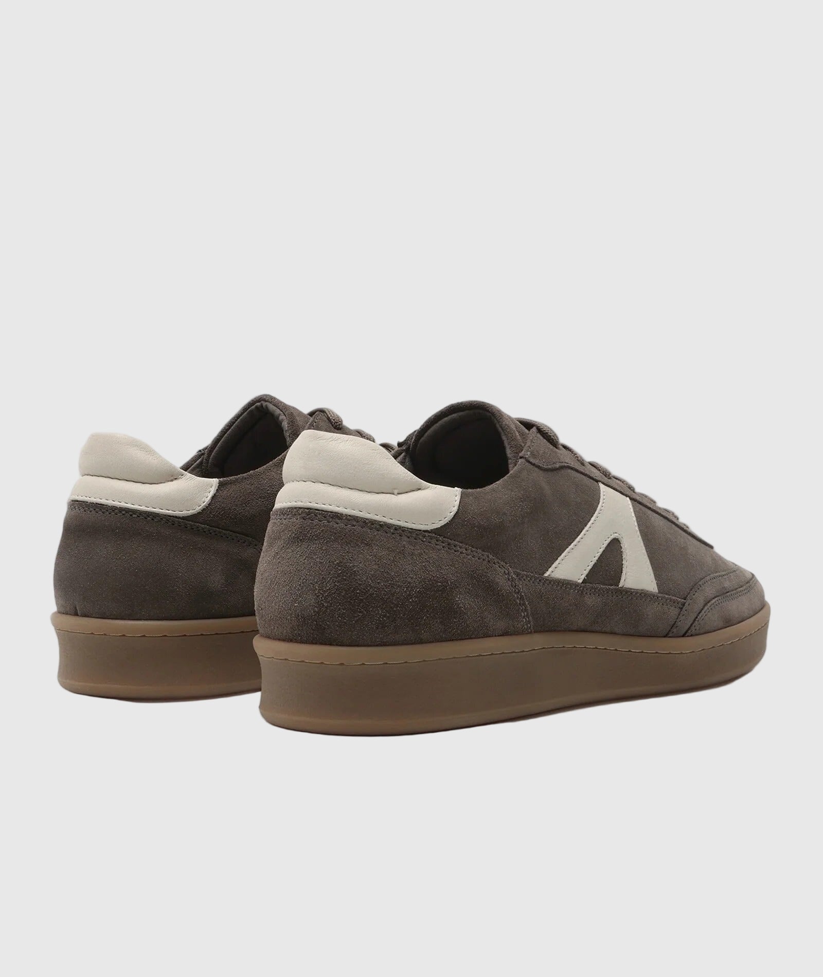 Garment Project Liga Sneakers - Elephant Suede Sneakers Garment Project 