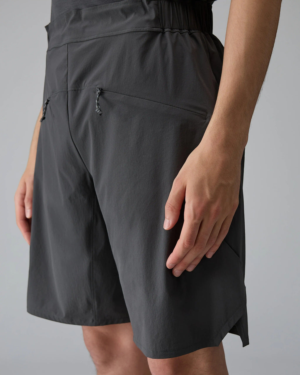 Hiking Patrol x Mammut Light Shorts - Gabbro Shorts Mammut 