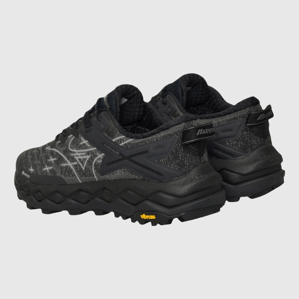 Mizuno Wave Mujin LS GTX - Black / Quiet Shade / Black Sand Sneakers Mizuno 