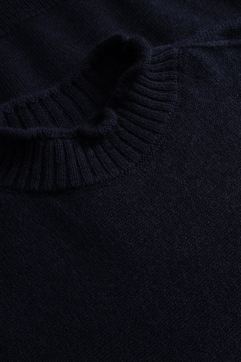 Norse Projects - Sagvatnet Wool Roll Neck Sweater - Dark Navy Genser Norse Projects 