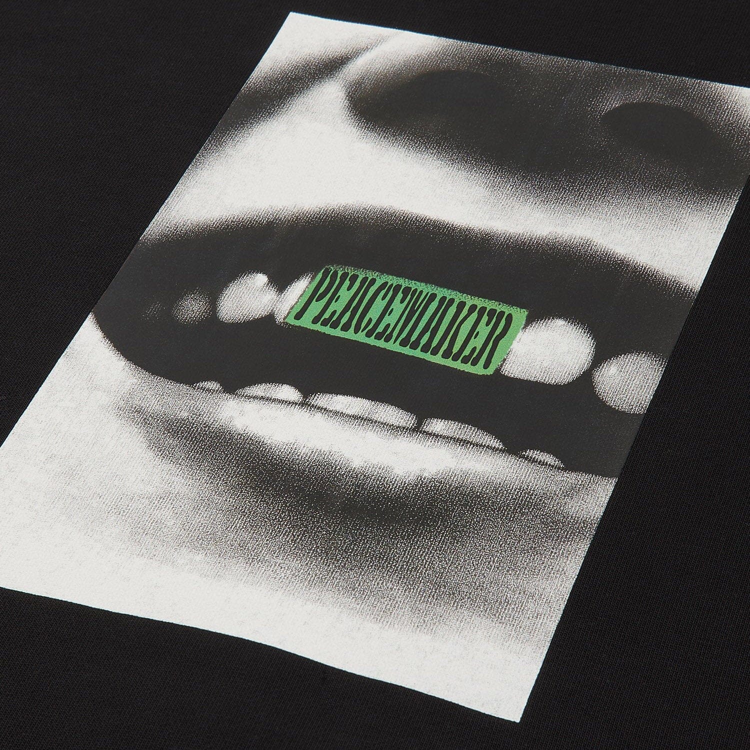 OAMC Peacemaker Loose Smile Print Crewneck - Black OAMC Peacemaker 