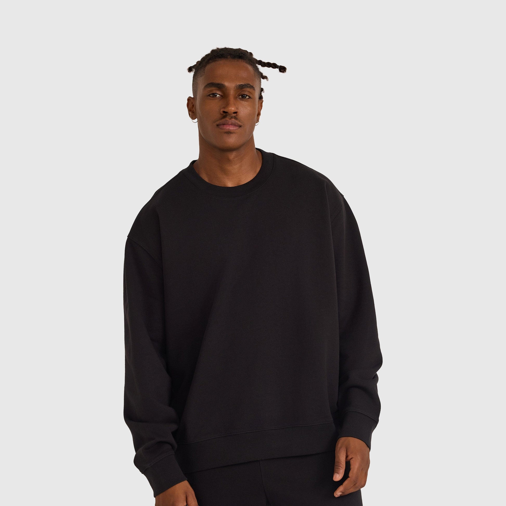 Organic Basics Weekend Boxy Fit Crewneck Sweatshirt - Black Sweatshirt Organic Basics 