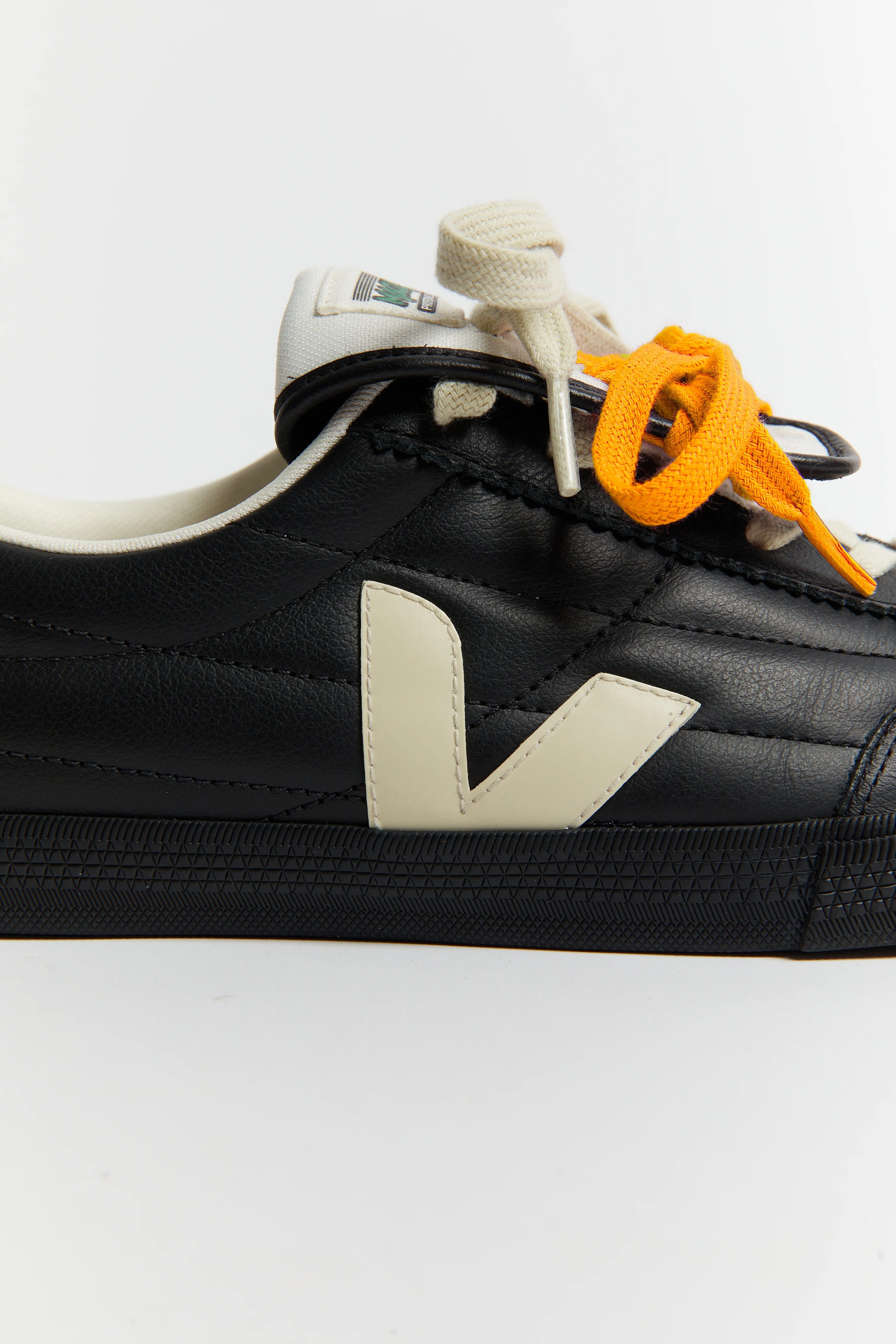 Veja Panenka x Magliano leather sneakers - Black Sneakers Veja 