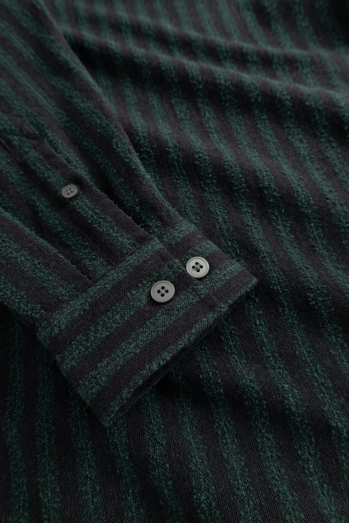 Wood Wood - Carter Shirt 25454 - Ultra Green Stripe Skjorte Wood Wood 