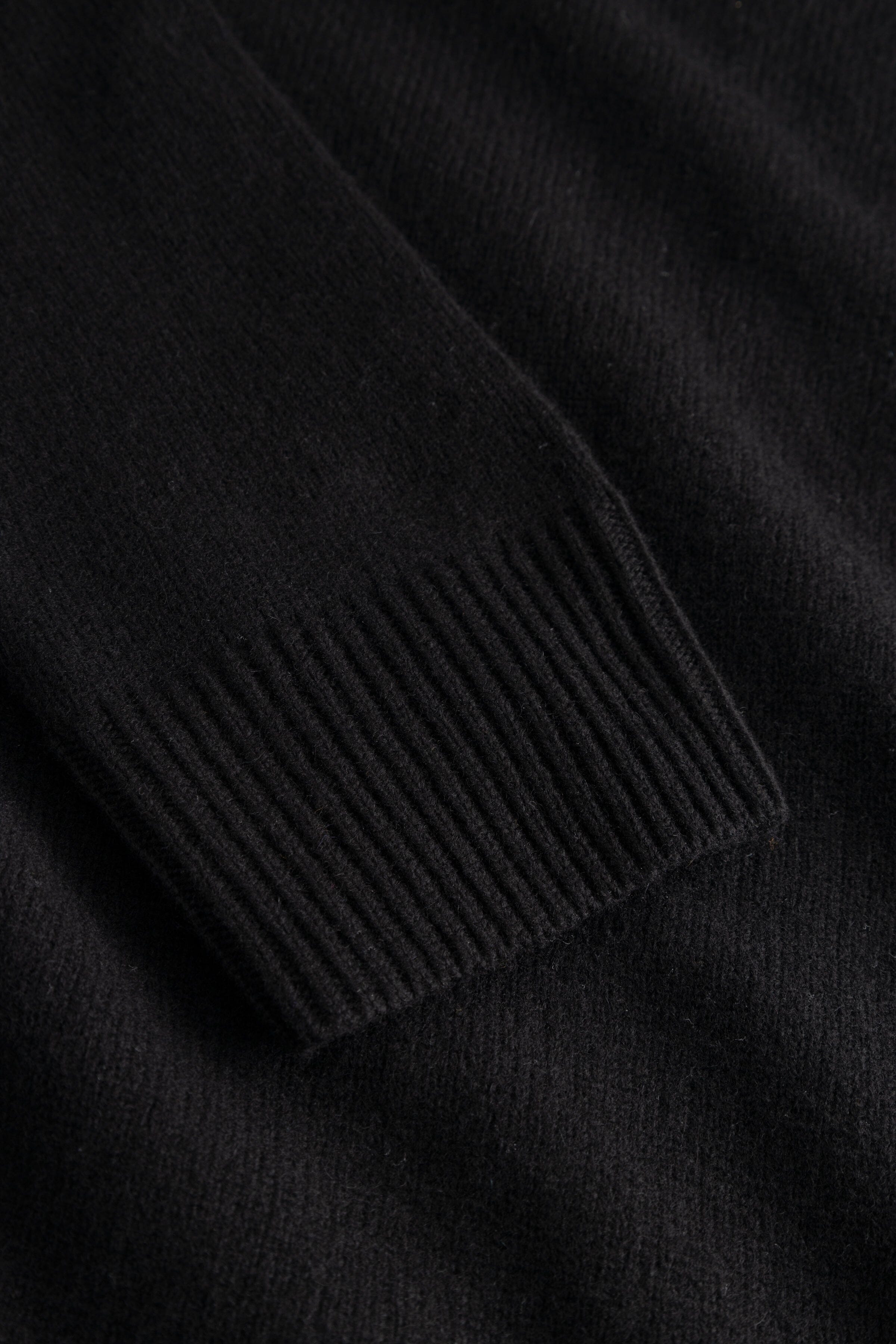 Wood Wood - WWlogo Crew Neck - Black Genser Wood Wood 