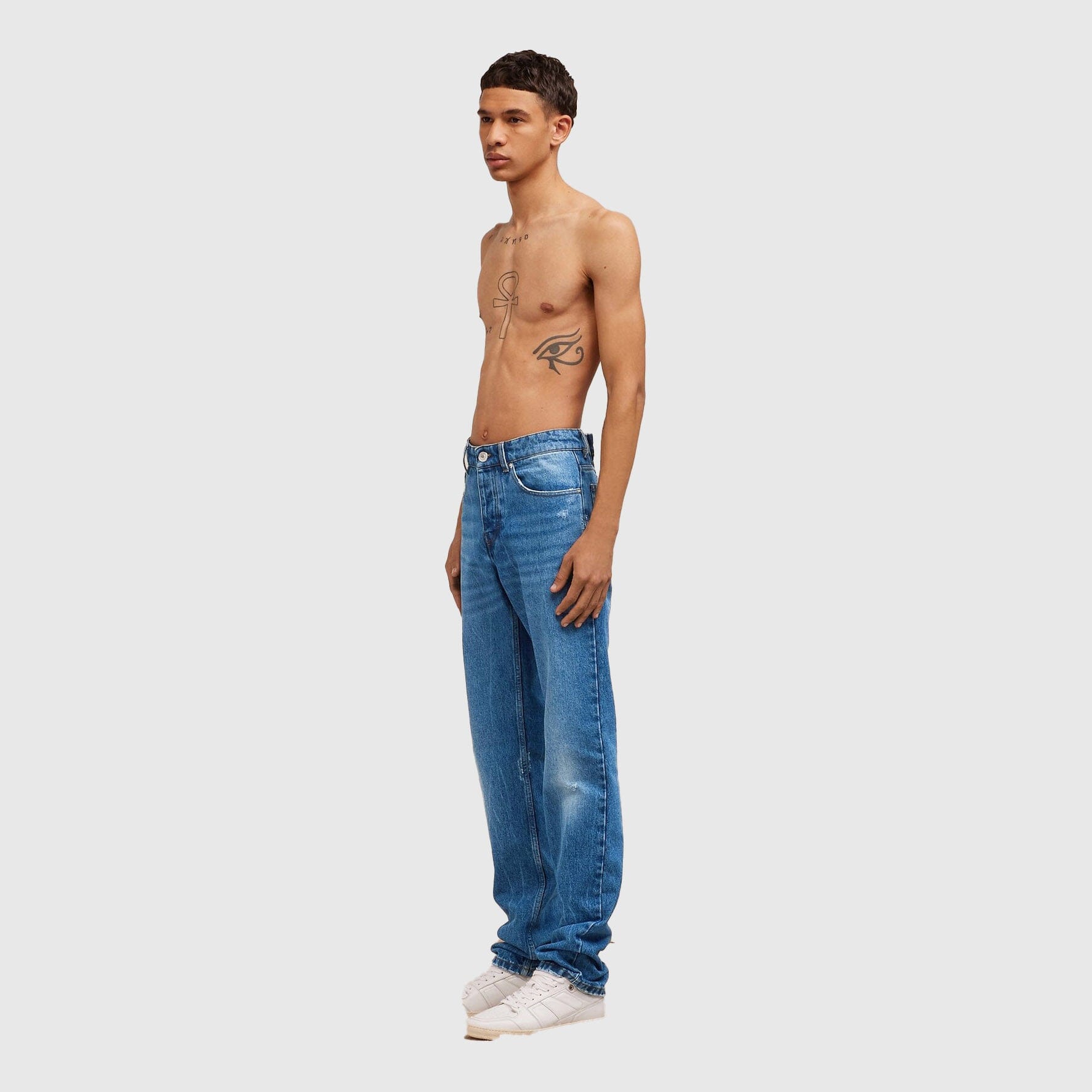 AMI Alexandre Mattiussi Classic Fit Jeans - Used Blue Pants AMI Alexandre Mattiussi 