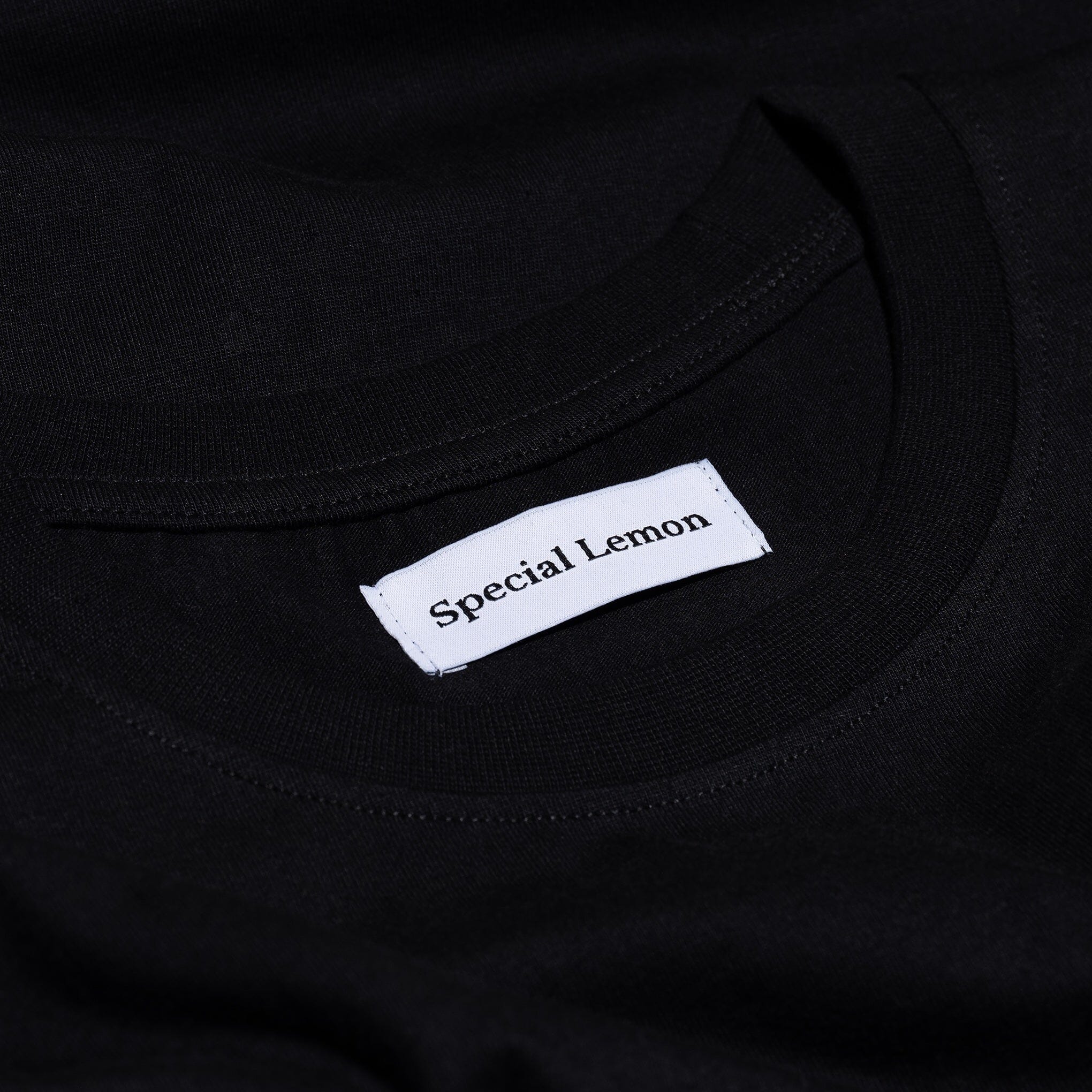 Special Lemon T-shirt - Black T-shirt Special Lemon 