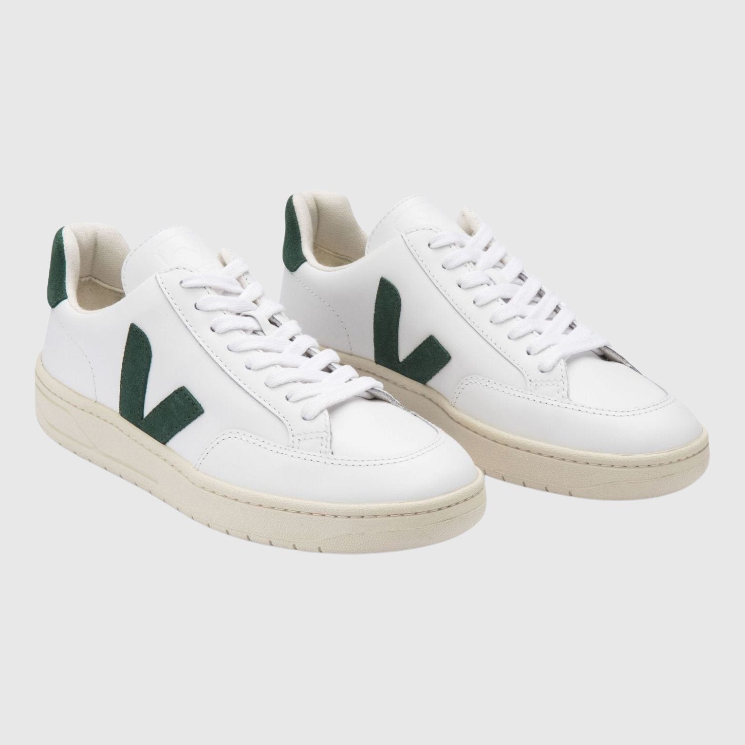 Veja V-12 Leather Sneakers - Extra White - Cyprus Sneakers Veja 